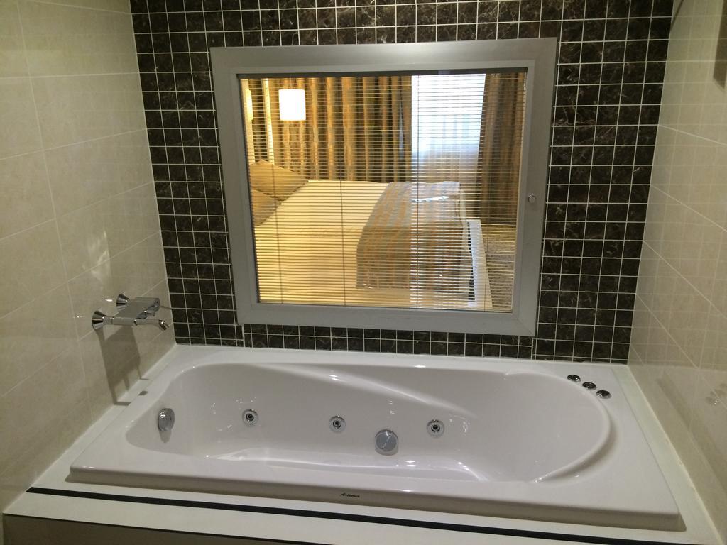 Cherry Garden City & Spa Hotel Halkapinar  Ruang foto