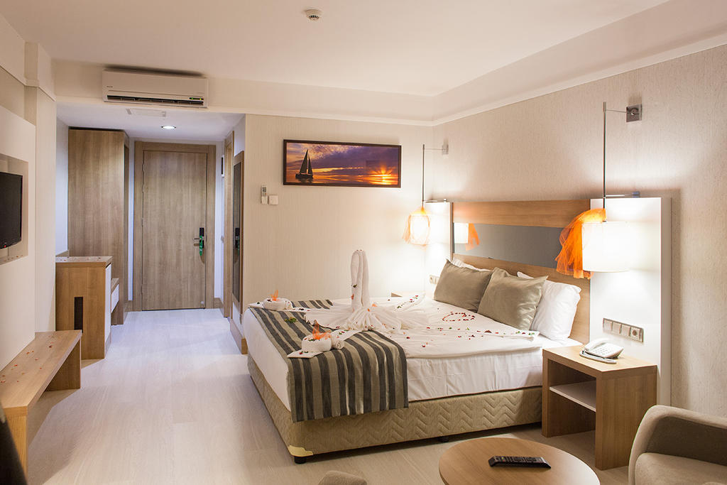 Cherry Garden City & Spa Hotel Halkapinar  Bagian luar foto