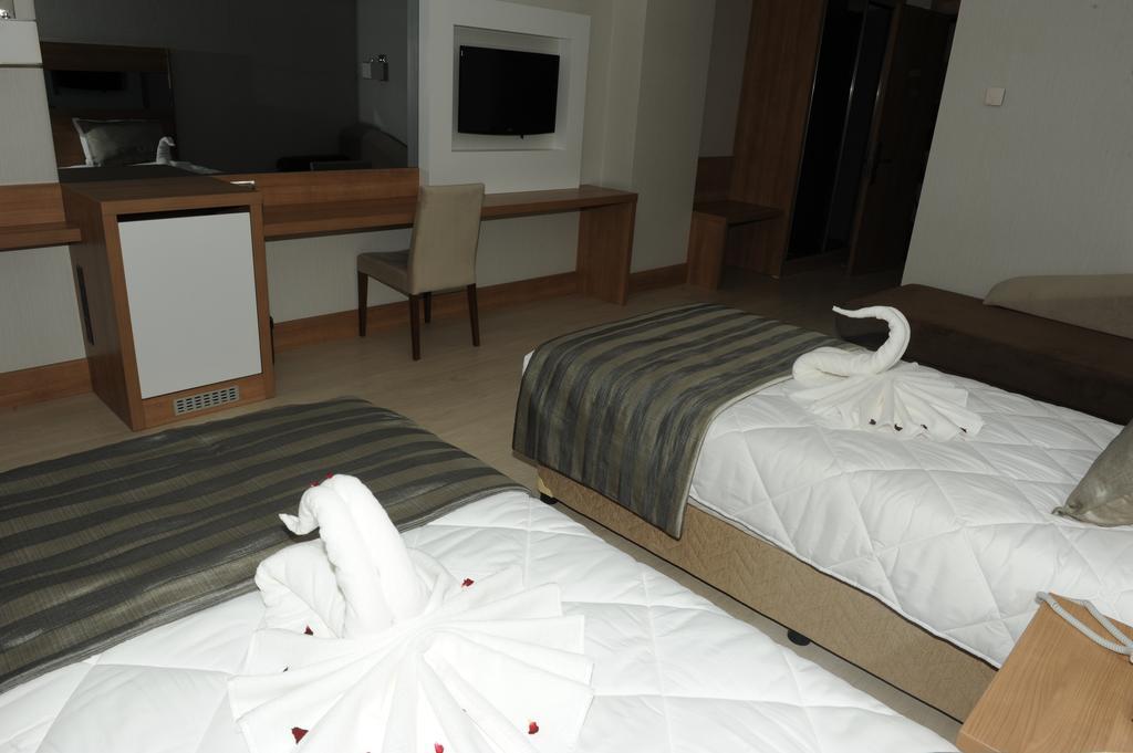 Cherry Garden City & Spa Hotel Halkapinar  Bagian luar foto
